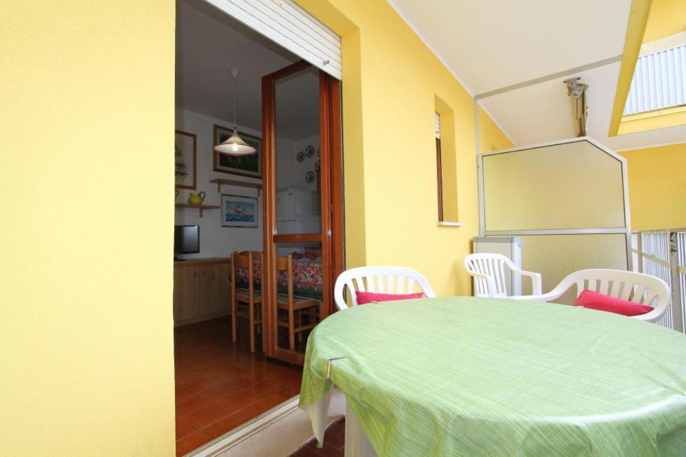 Residence Valbella Con Piscina Bibione Exteriör bild